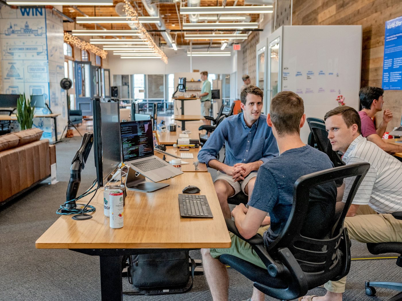 What Is SDR Sales? A Complete Guide to the Role